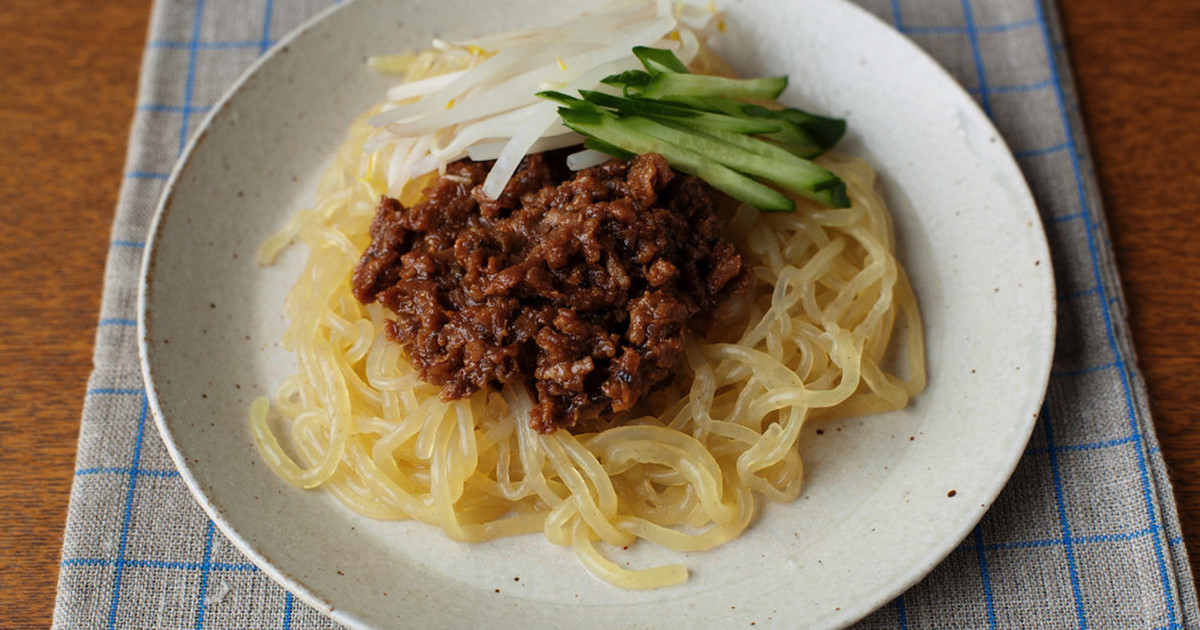 こんにゃく麺でジャージャー麺 by トレテスのこんにゃく 【クックパッド】 簡単おいしいみんなのレシピが298万品 こんにゃく麺でジャージャー麺 by トレテスのこんにゃく 【クックパッド】 簡単おいしいみんなのレシピが298万品