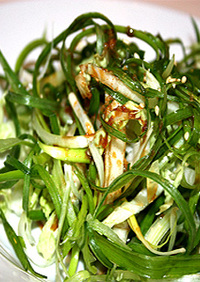 サニーレタスの韓国風サラダ