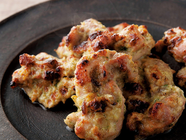 チキンマライティッカ(鶏肉のオーブン焼き、 ヨーグルト風味)