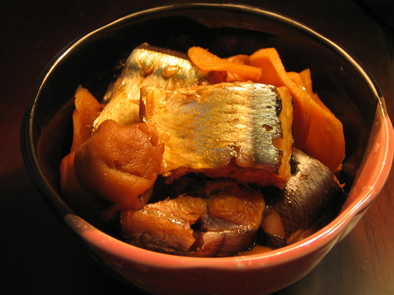 秋刀魚の梅干煮の写真