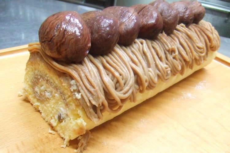 モンブランロールケーキ 彡 レシピ 作り方 By 晩酌天国 クックパッド 簡単おいしいみんなのレシピが370万品
