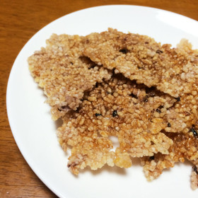 残りご飯で!ぱりぱりおこげせんべい