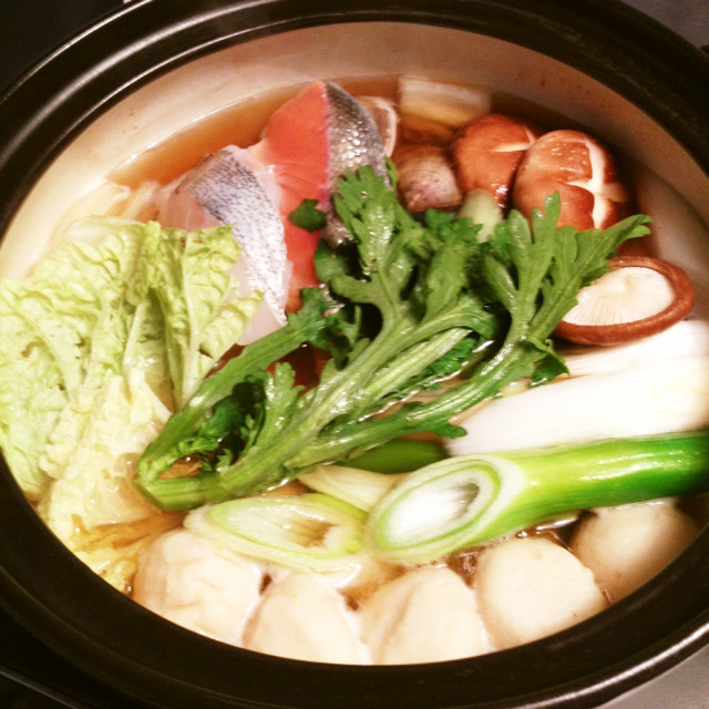 海鮮鍋、美味しい出汁で寄せ鍋ふう、簡単