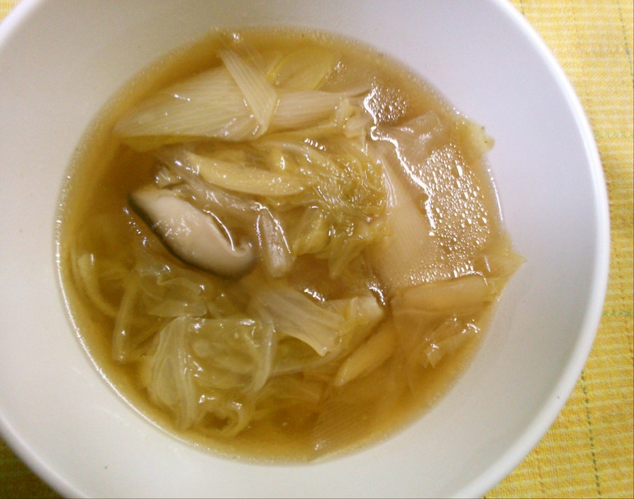 絶品！ 白菜 ネギの 中華煮込み スープの画像