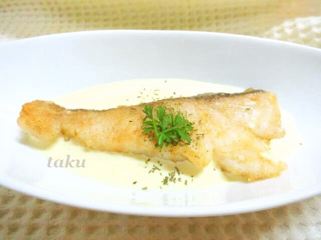白身魚のソテー♡スパイシークリームソースの画像
