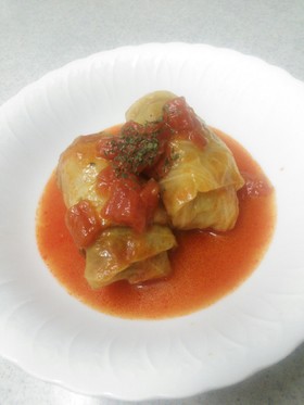 簡単ロールキャベツ☆トマト煮込み