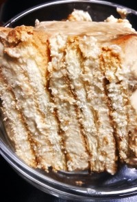 豆腐クリームとマリービスケットのケーキ