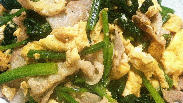 豚肉 卵 ほうれん草の簡単炒め レシピ 作り方 By みい3 クックパッド 簡単おいしいみんなのレシピが354万品