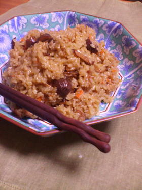 炊飯器におまかせ★中華ちまき風のおこわ