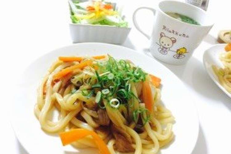 すき焼き風焼きうどん レシピ 作り方 By Nami00 クックパッド 簡単おいしいみんなのレシピが372万品