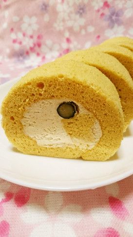 祝話題!きな粉の和風シフォンロールケーキ