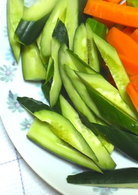 加熱野菜とタイ・チェンマイ風ディップ