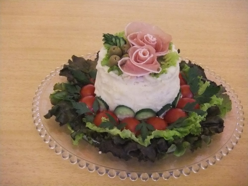 甘くないケーキ 北欧の定番 ケーキイッチ パーティに映えるデザイン レシピをご紹介します 誕生日プレゼント Birthdays 誕生日ポータル One Birthdays