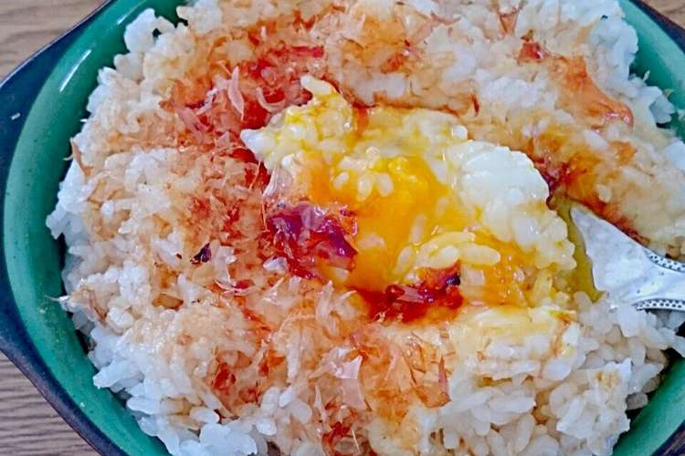 とろとろ卵のチーズおかかご飯 レシピ 作り方 By ｋａｎｒｉ クックパッド 簡単おいしいみんなのレシピが360万品