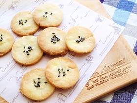 ヘルシー☆さつまいもの米粉クッキー