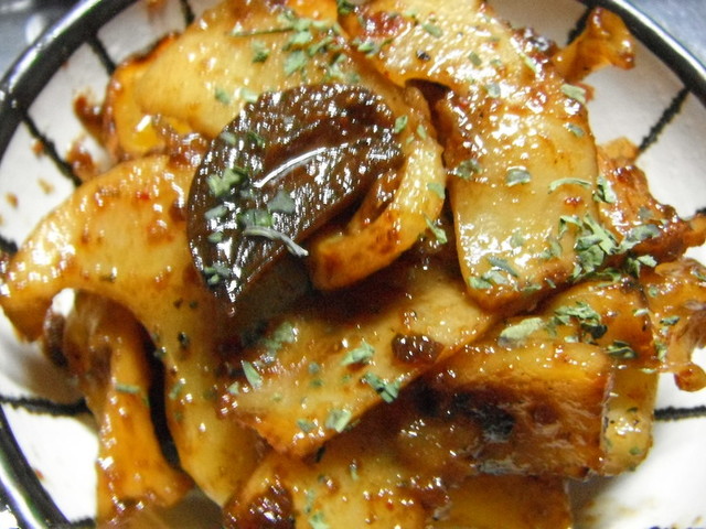 ホラ貝のアーリオオーリオ にんにく醤油 レシピ 作り方 By Honuohana クックパッド 簡単おいしいみんなのレシピが356万品