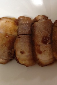 オニオンソースの豚肉チャーシュー