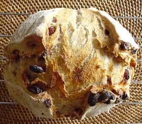 無水鍋でパンを焼こう
