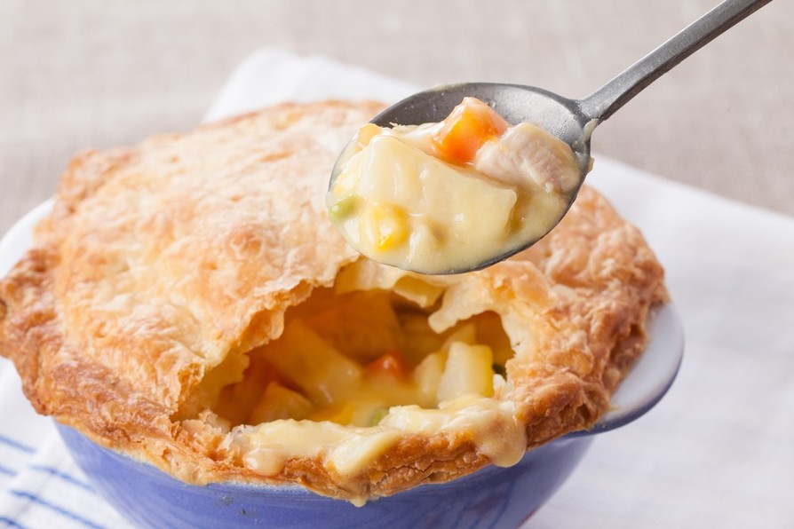 チキンとポテトのポットパイ by アメリカ大使館 【クックパッド】 簡単おいしいみんなのレシピが393万品