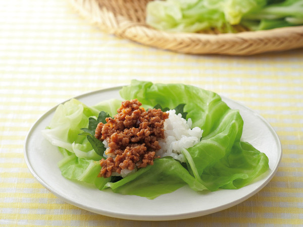 春キャベツの肉みそ巻き