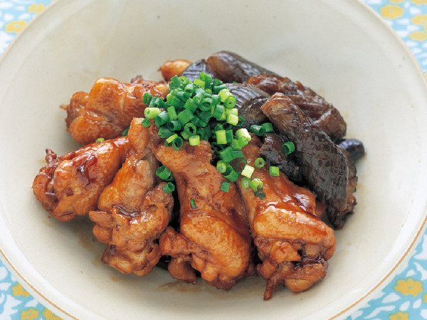 手羽元となすの黒酢煮