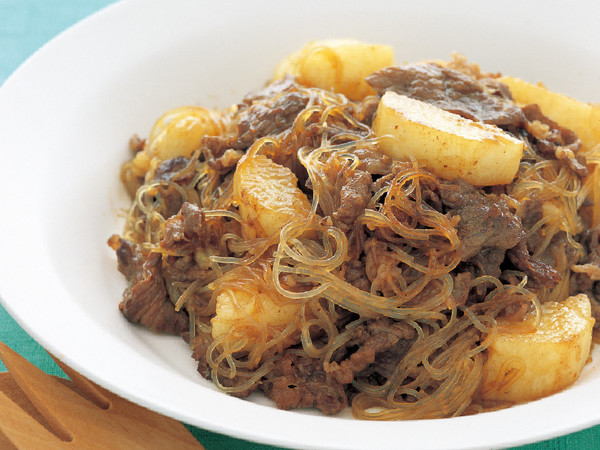 牛肉と長いものオイスターソース炒め煮
