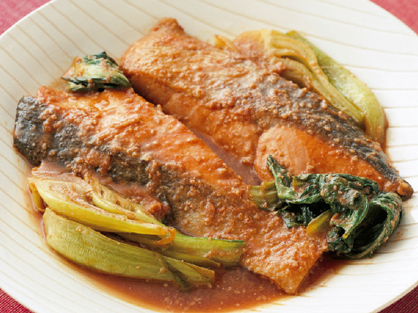 鮭と青梗菜のごまみそ煮