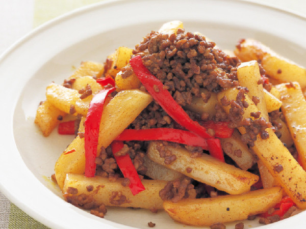 じゃがいものカレーそぼろ炒め