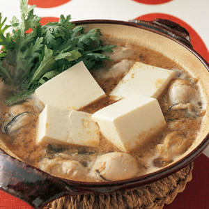 豆腐とかきの土鍋煮