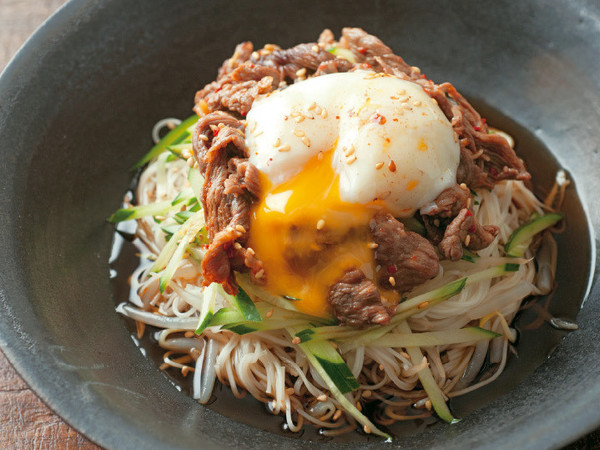 レンジ焼き肉の韓国風そうめん