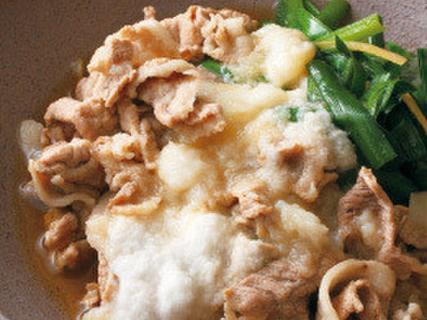 豚肉とにらのとろろ煮