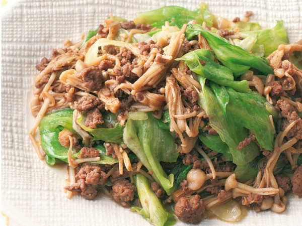 合いびきとレタスのカレー炒め