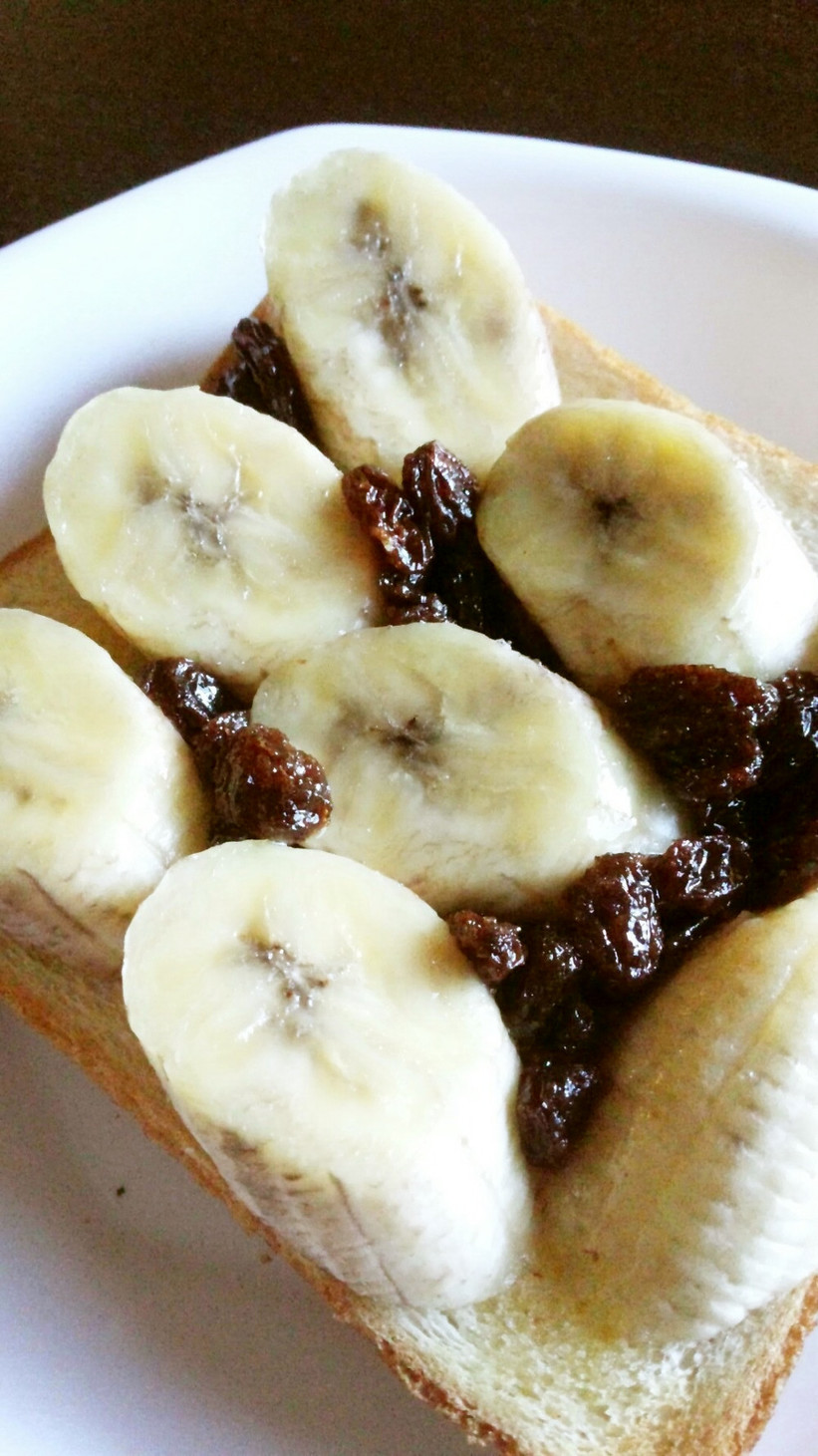 バナナ＆ラムレーズン簡単デザートトーストの画像