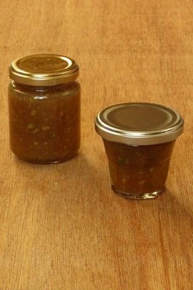 野菜ソムリエの洋梨とピスタチオのジャム。