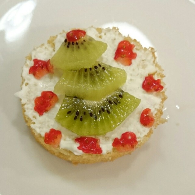 １歳のクリスマスケーキ 記念日にも レシピ 作り方 By あいもも クックパッド