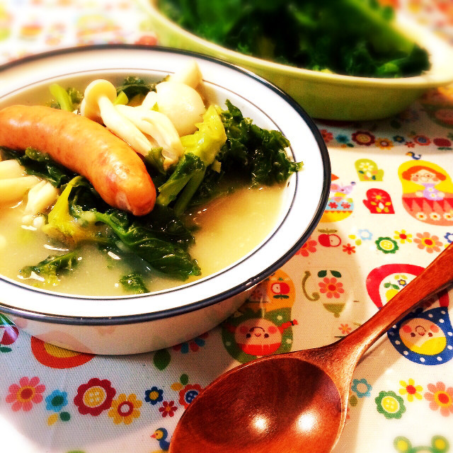 片手鍋のプチヴェール シチュー風スープの画像