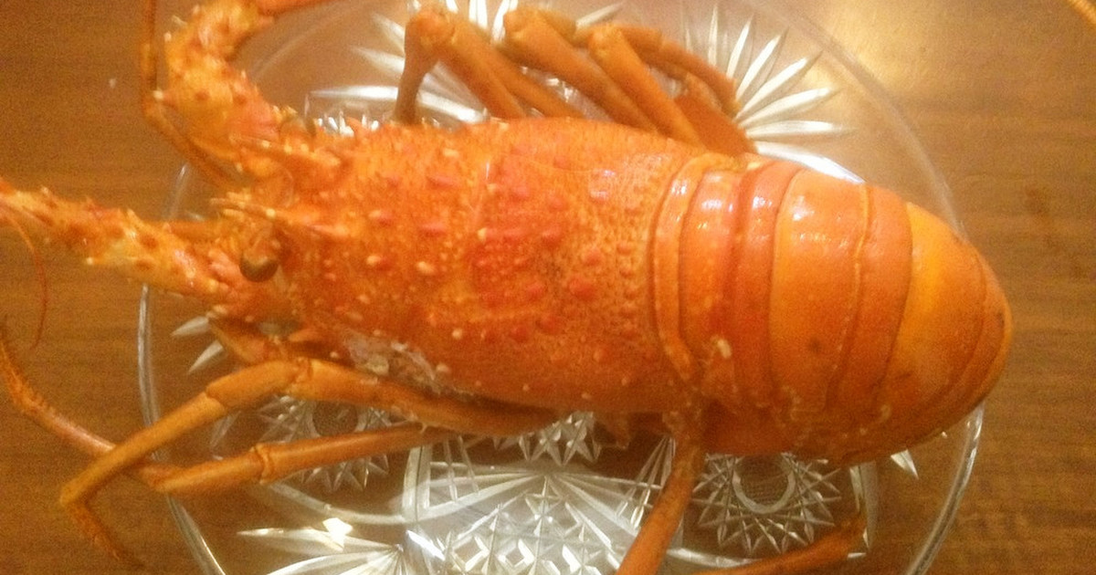 伊勢海老の一番簡単で美味しい食べ方 レシピ 作り方 By やすみずまま クックパッド 簡単おいしいみんなのレシピが353万品