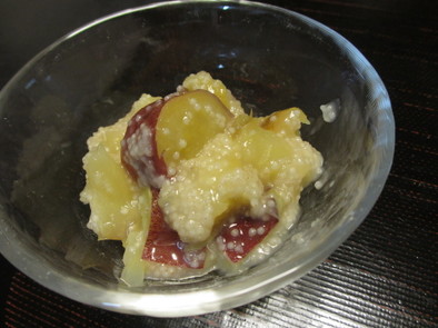 りんごと薩摩芋と雑穀（もちあわ）の煮物の写真