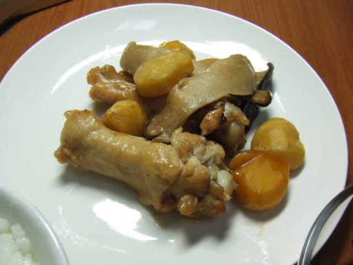 栗とキノコと鶏。蜂蜜香る秋の中華煮込みの画像