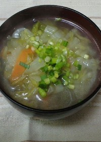 白菜の春雨スープ