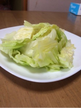 キャベツの温野菜の画像