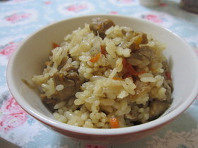 絶品♪鶏ごぼうの炊き込みご飯