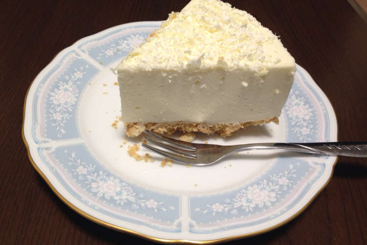 チョコ ケーキ ホワイト 真っ白なチョコケーキ ザルツブルガー・トルテ