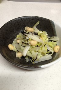 キャベツ＆セロリ＆大豆のサラダ