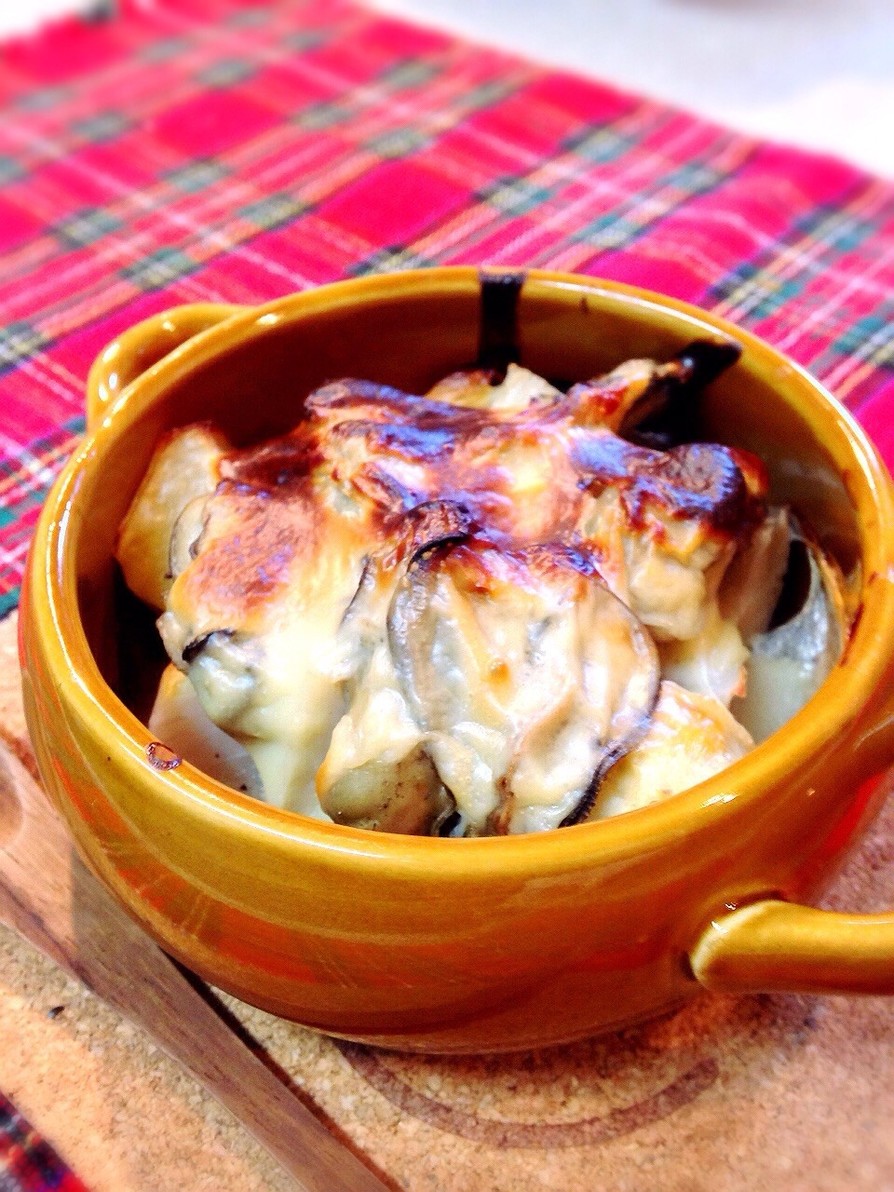 簡単ソースで！牡蠣と里芋のグラタンの画像