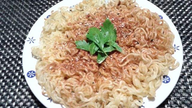 パリパリラーメン お夜食 酒のアテ レシピ 作り方 By えみまるこちゃん クックパッド 簡単おいしいみんなのレシピが353万品 パリパリラーメン お夜食 酒のアテ レシピ 作り方 By えみまるこちゃん クックパッド 簡単おいしいみんなのレシピが353万品