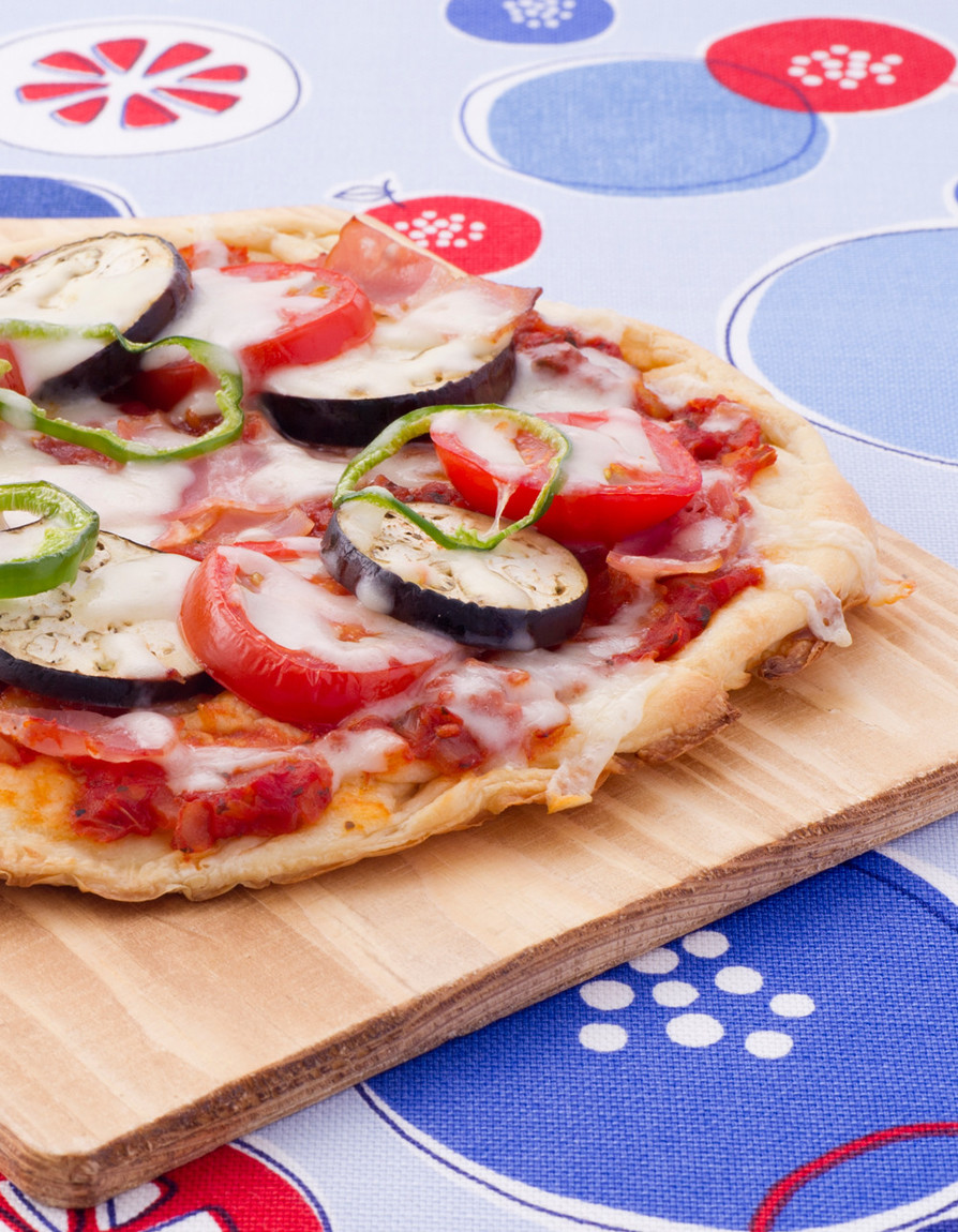 トマトとナスのピザ 糖質制限 ダイエットの画像