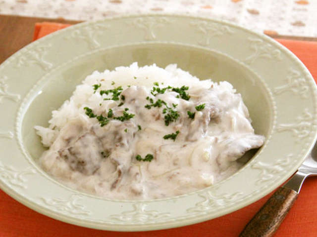 Hd限定白い ビーフ ストロガノフ 最高の花の画像