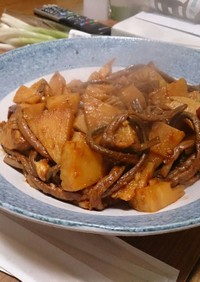 ゼンマイとタケノコのピリ辛炒め煮
