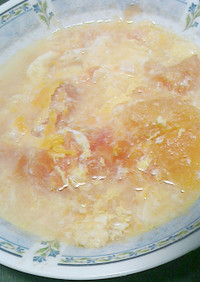 卵とトマトのスープ